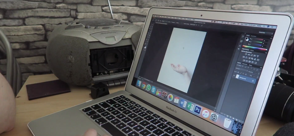 Editing the cover on Photoshop
